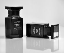 Tom Ford Oud Wood Eau De Parfum Spray 100ml